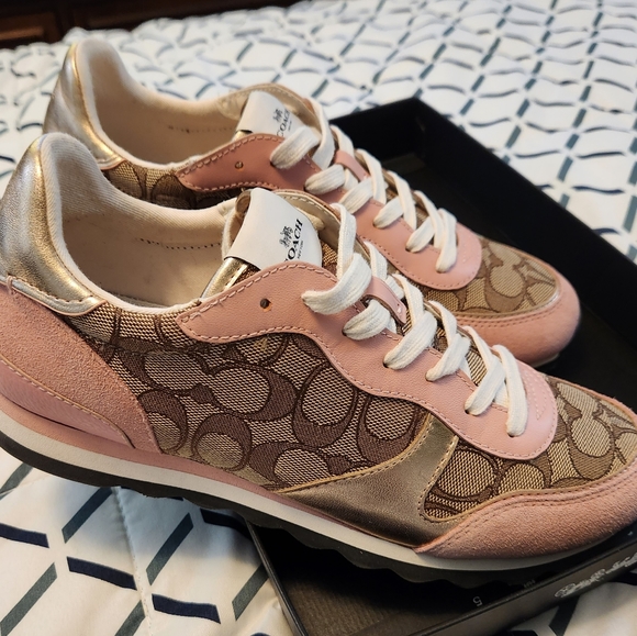 Coach Fashion Sneaker - Picture 5 of 6